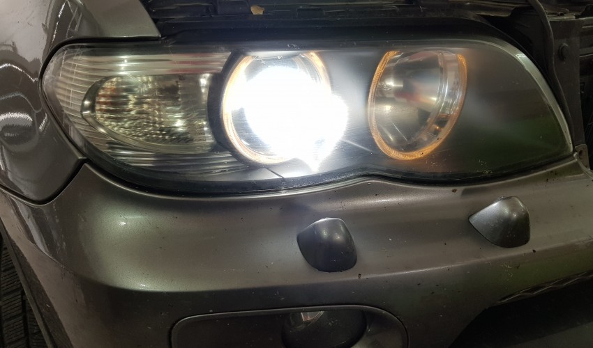 Headlights rebuilding - BMW X5 E53