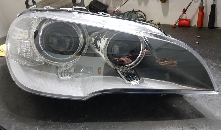 Headlights repair - BMW X5 E70