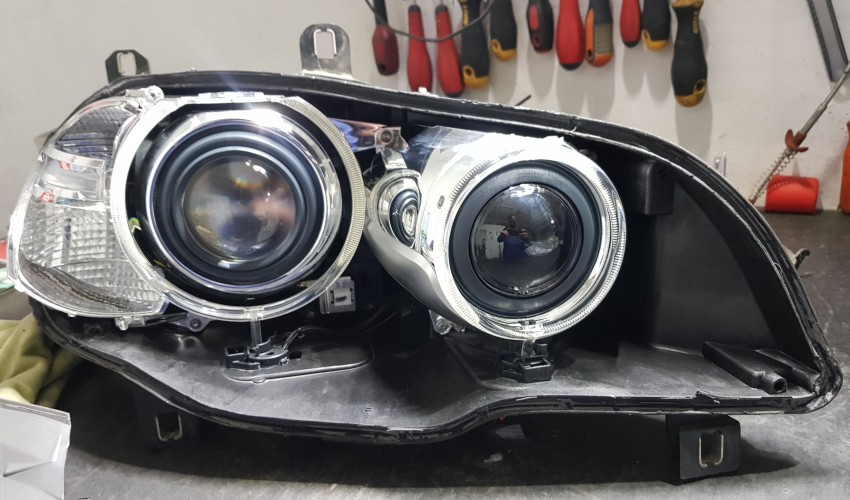Headlights repair - BMW X5 E70