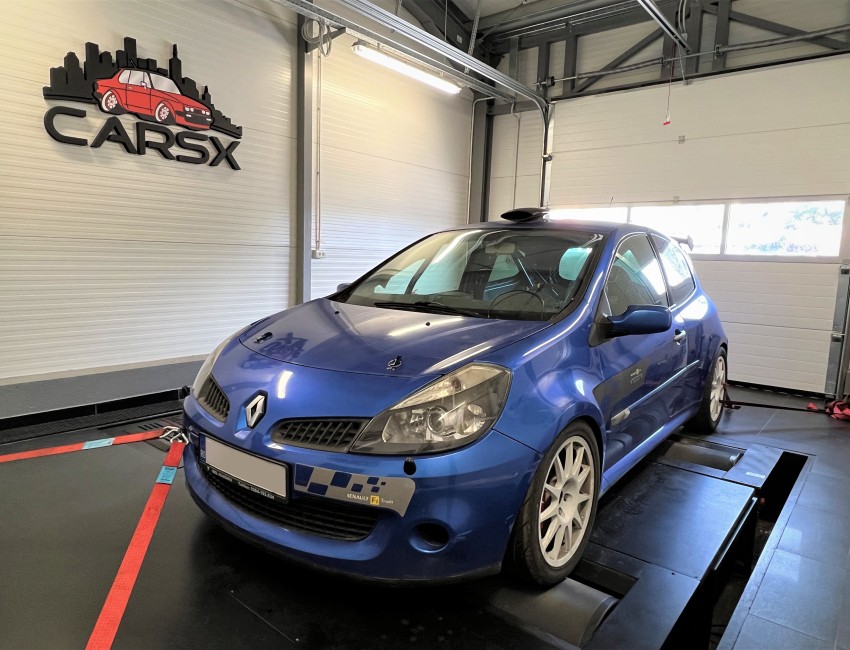 Renault Clio Cup 2.0 - 208cp / 225nm